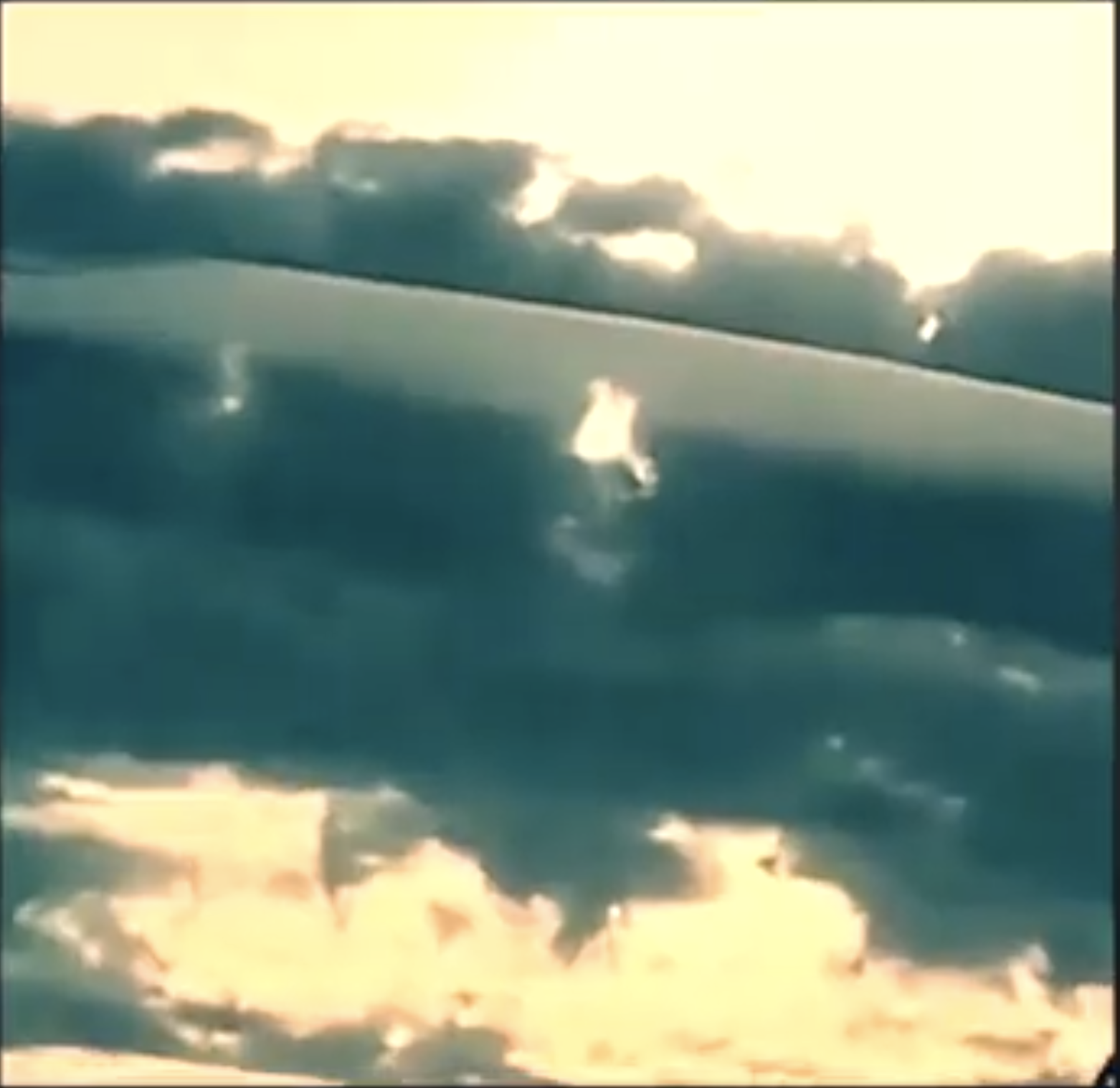 飞碟云