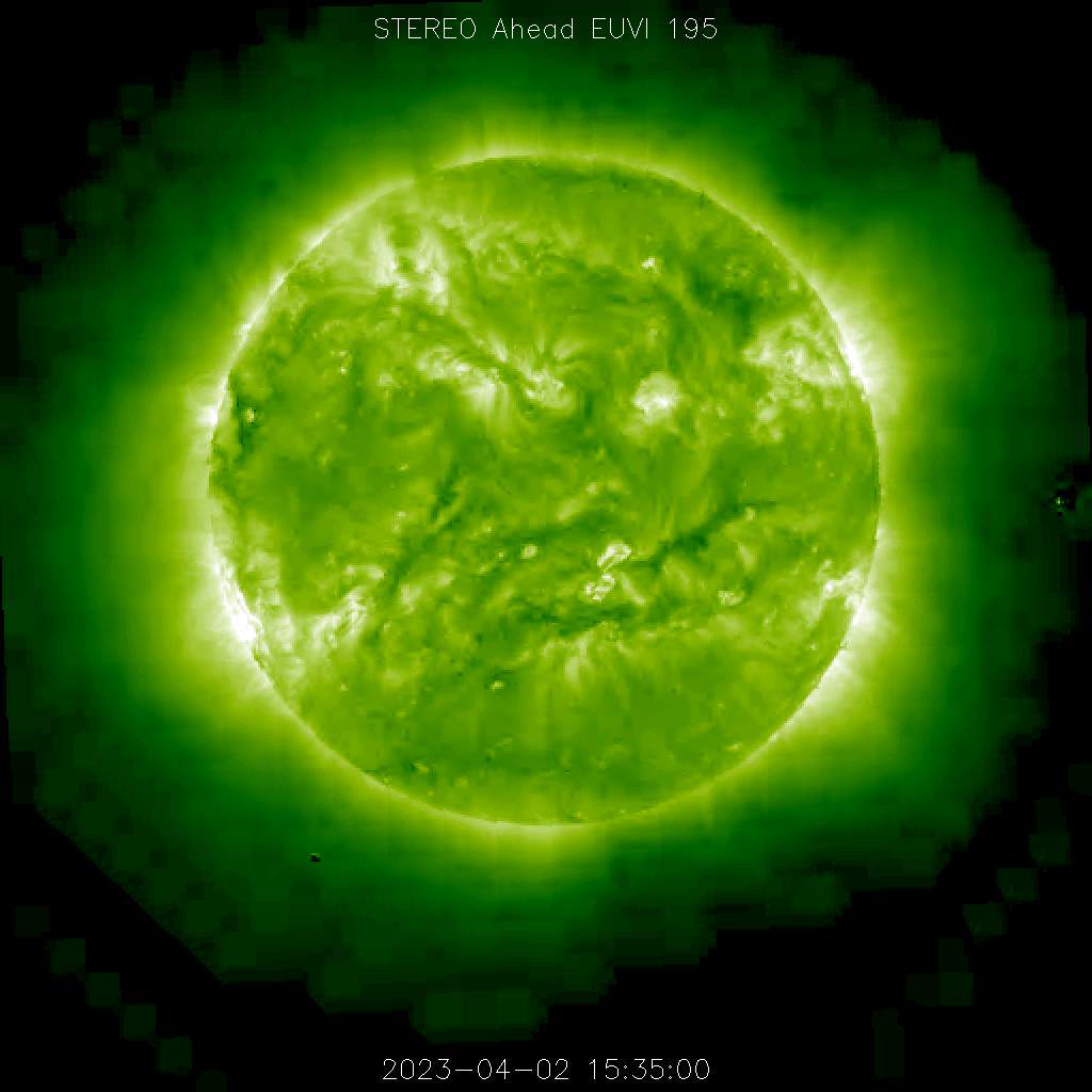 2023年4月2日太阳UFO活动