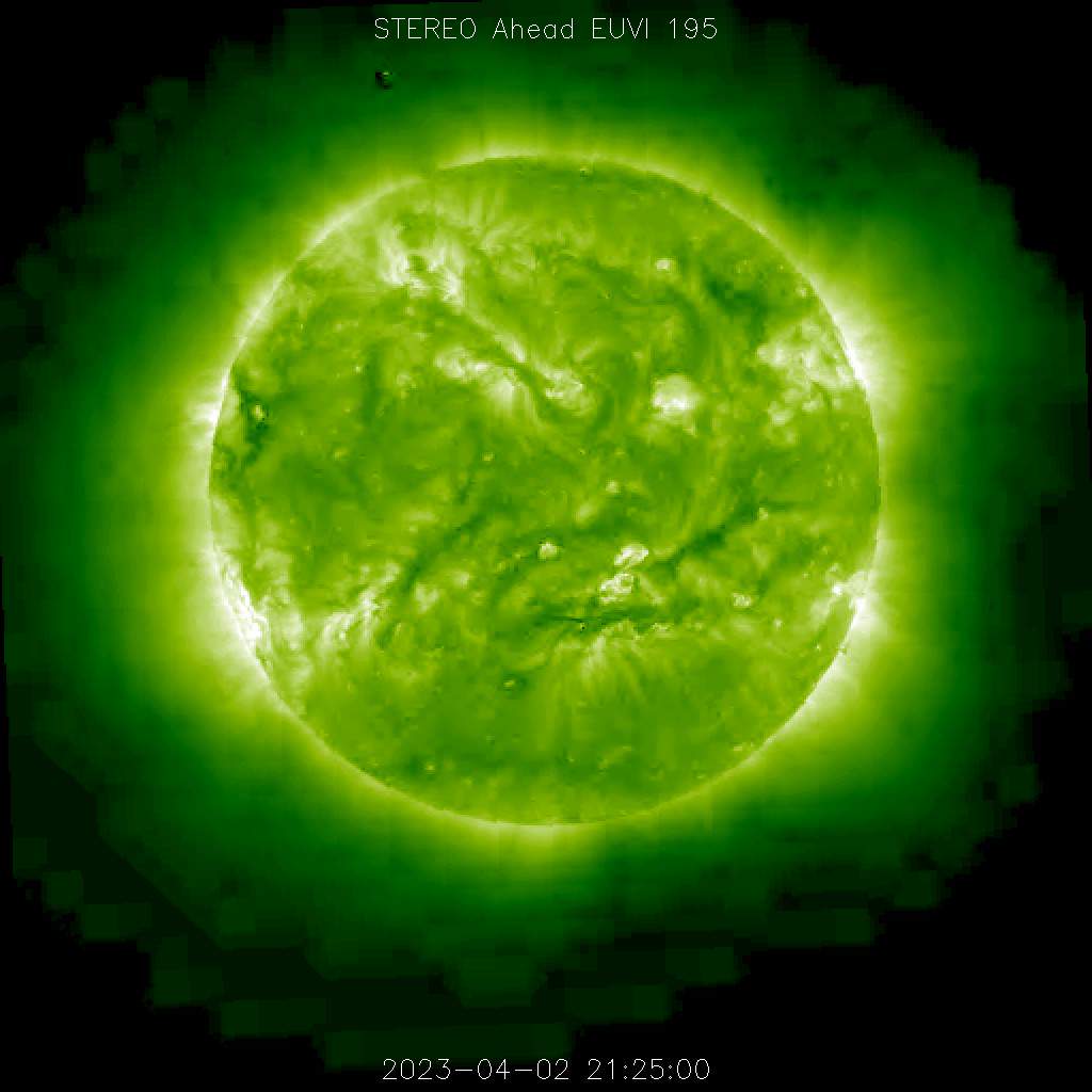 2023年4月2日太阳UFO活动