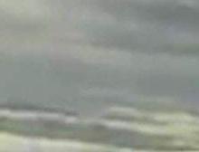 B-52轰炸机在飞行过程中拍下数个UFO引发国际关注（3月22日)