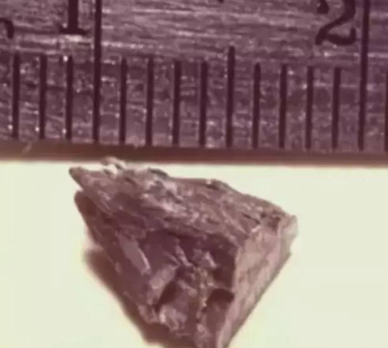 UFO坠毁时的材料